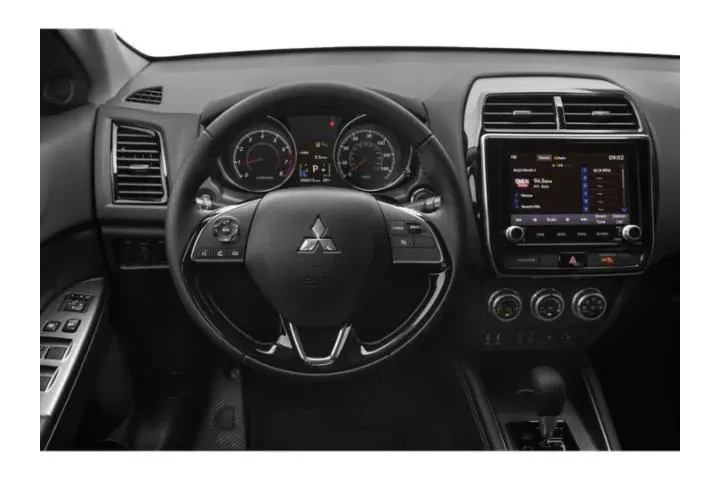 $23000 : Mitsubishi Outlander Sport 2 image 10