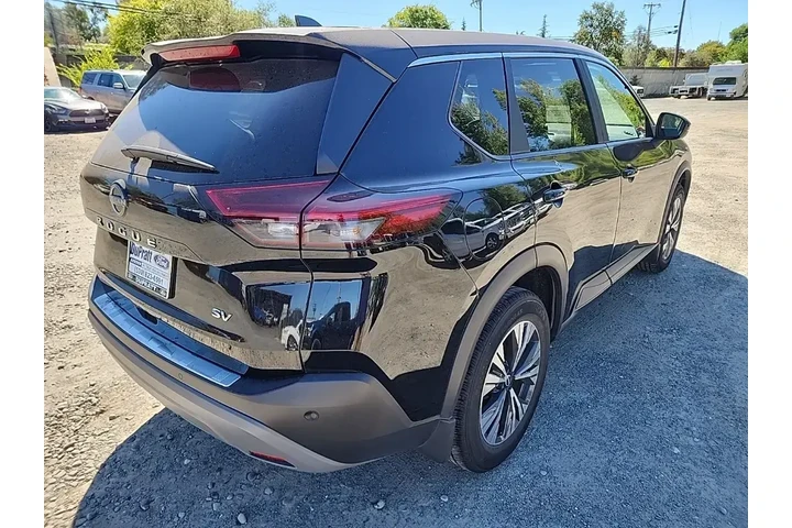 $17995 : Nissan Rogue 2023 SV 4dr Cro image 6