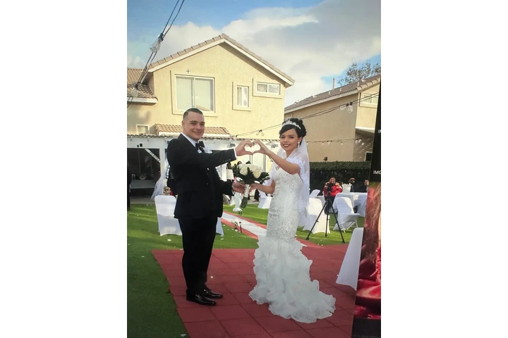 Fotos y video image 5