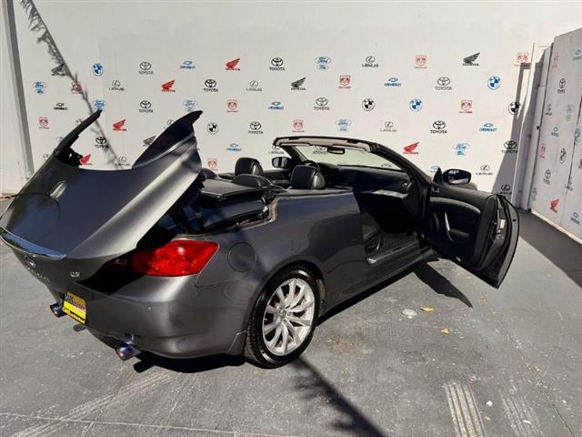 $16995 : Used 2012 G37 Convertible 2dr image 5