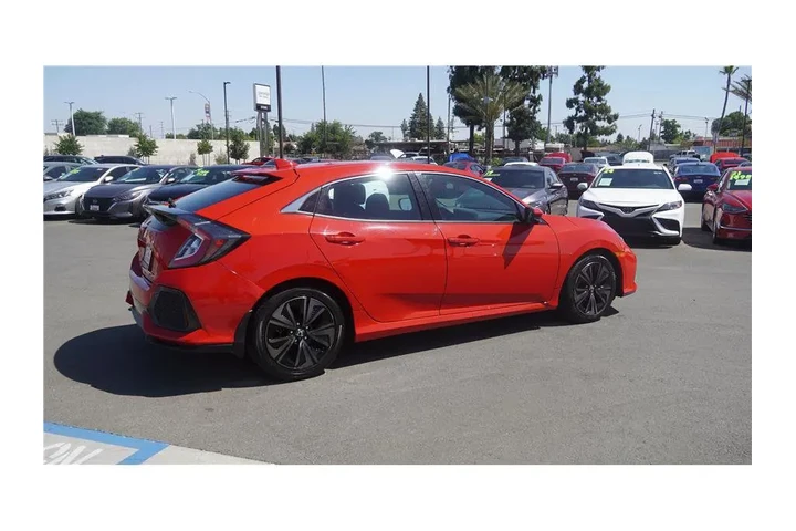 $22984 : 2017 Civic Hatchback EX image 6