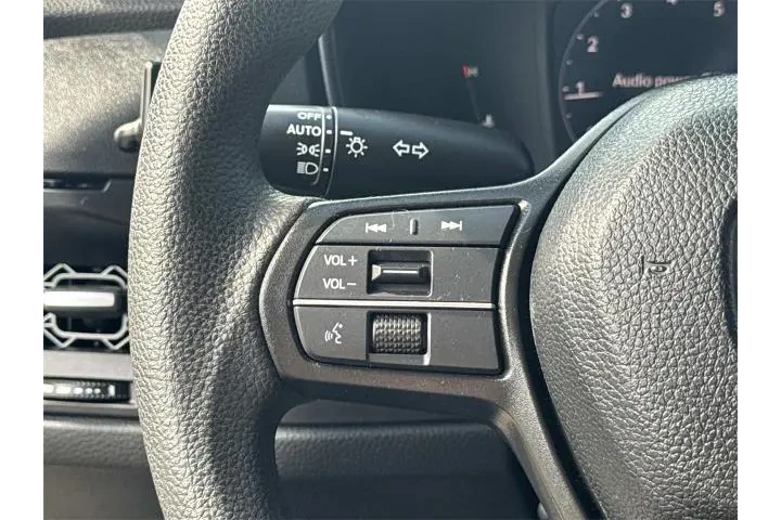 $26000 : Honda Accord 2024 EX 4dr Sed image 10