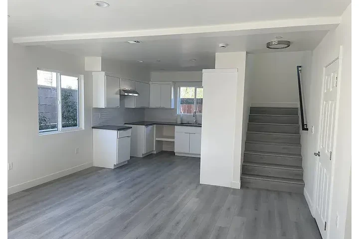 $2370 : HOUSE AVAILABLE IN LOS ANGELES image 6