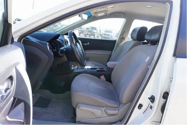 $9988 : Nissan Rogue 2013 S 4dr Cros image 7