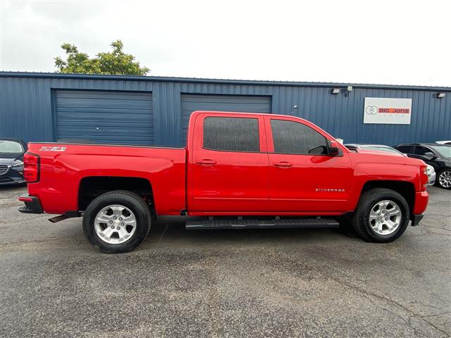 $31488 : 2017 Silverado 1500 LT Z71, C image 9