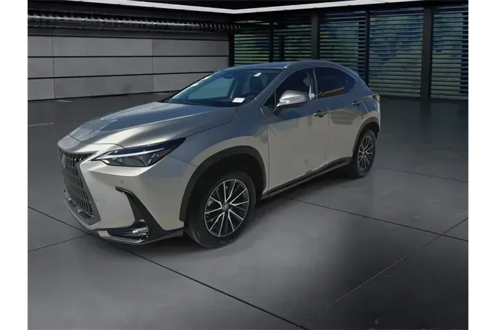$39988 : Lexus NX 250 2024 Premium 4d image 4