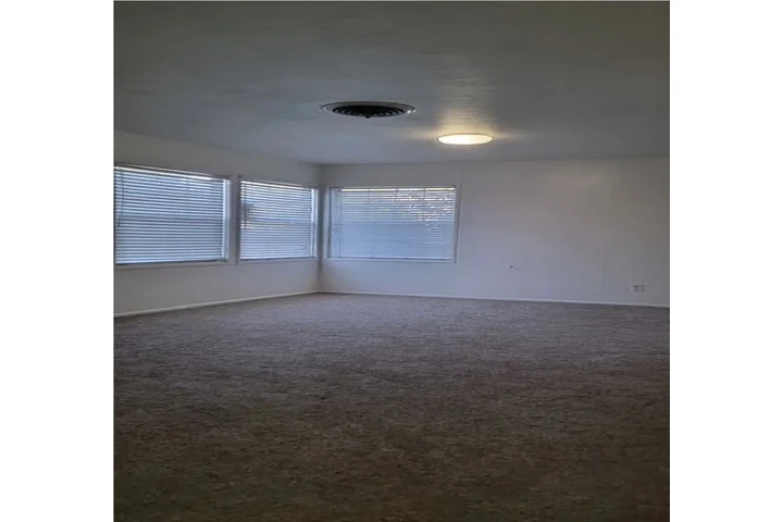 $900 : Freshly painted home image 2