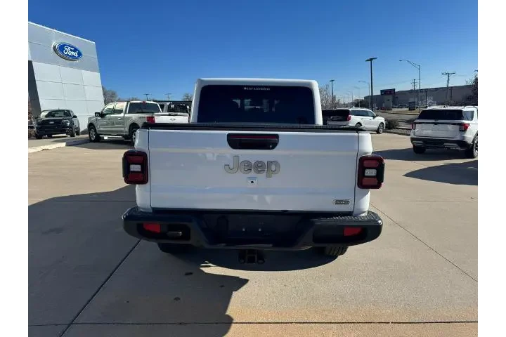 $33989 : Jeep Gladiator 2020 4x4 Over image 6