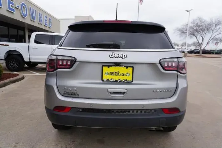 $24588 : Jeep Compass 2022 4x4 Limite image 5