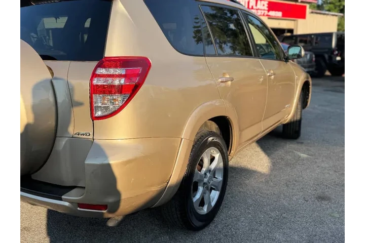 $8299 : 2009 RAV4 Limited image 7