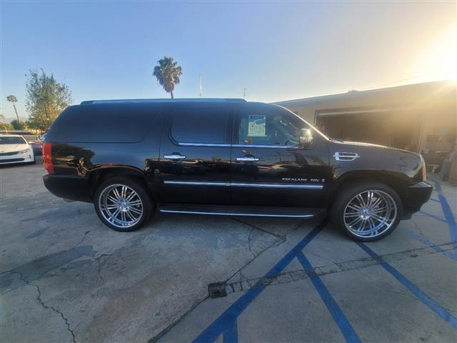 $10995 : 2007 Escalade ESV image 8