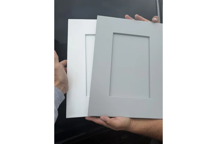 Exterior, Interior, Cabinet image 5