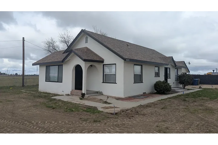 $1200 : 3 Recamaras 2 Baños image 1