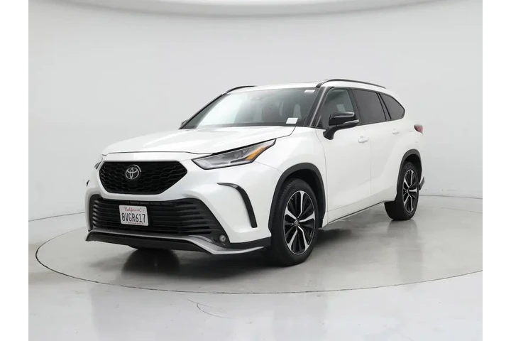 $33998 : Toyota Highlander 2021 AWD X image 4
