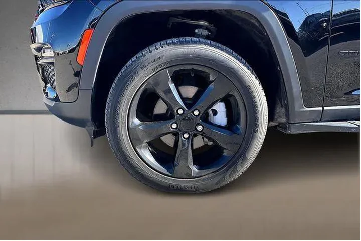 $31570 : Jeep Grand Cherokee 2023 4x2 image 8