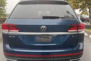 $33498 : PRE-OWNED 2023 VOLKSWAGEN ATL thumbnail