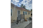 Glendora amplia/2 parking