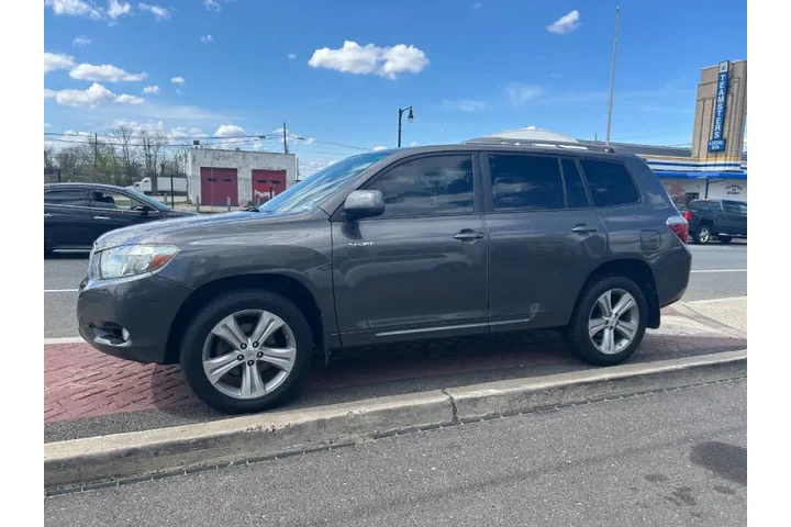 $6495 : 2010 Highlander Sport image 8