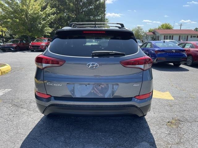 $14995 : PRE-OWNED 2016 HYUNDAI TUCSON image 4