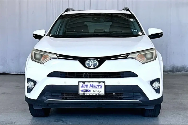 $16991 : Toyota RAV4 2017 XLE 4dr SUV image 3