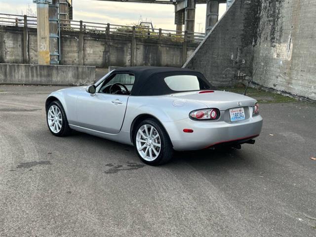 $10988 : 2006 MX-5 Miata Touring image 5