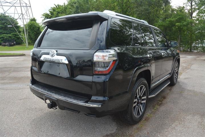 2020 4Runner Limited image 9