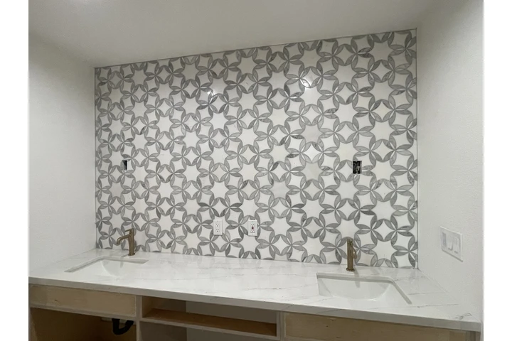 Máster Tile and flooring image 6