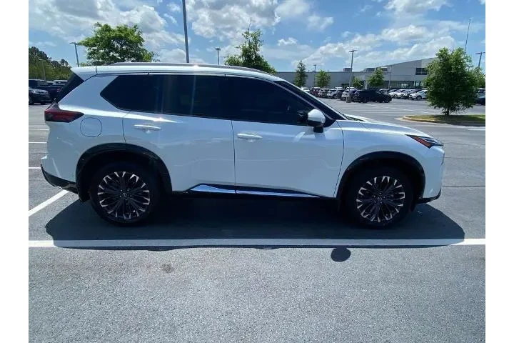 $29577 : Nissan Rogue 2024 AWD Platin image 8