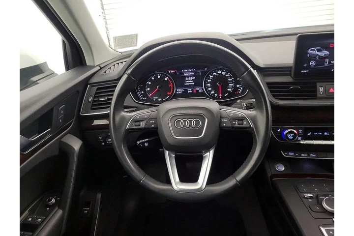 $18998 : Audi Q5 2019 AWD quattro Pre image 10