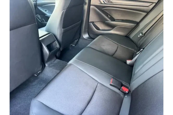 $20989 : Honda Accord 2020 Sport 4dr image 5