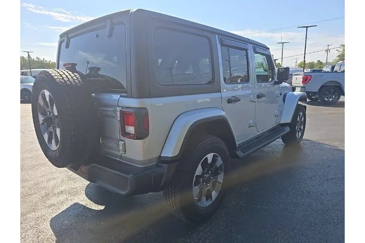 $35740 : Jeep Wrangler Unlimited 2022 image 5