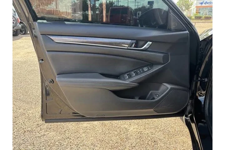 $22375 : 2022 Accord Sport image 10