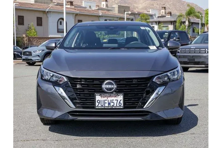 $18991 : Nissan Sentra 2025 SV 4dr Se image 9