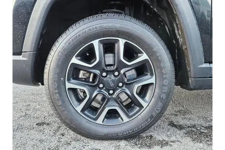 $14877 : Jeep Compass 2020 4x4 Trailh image 10