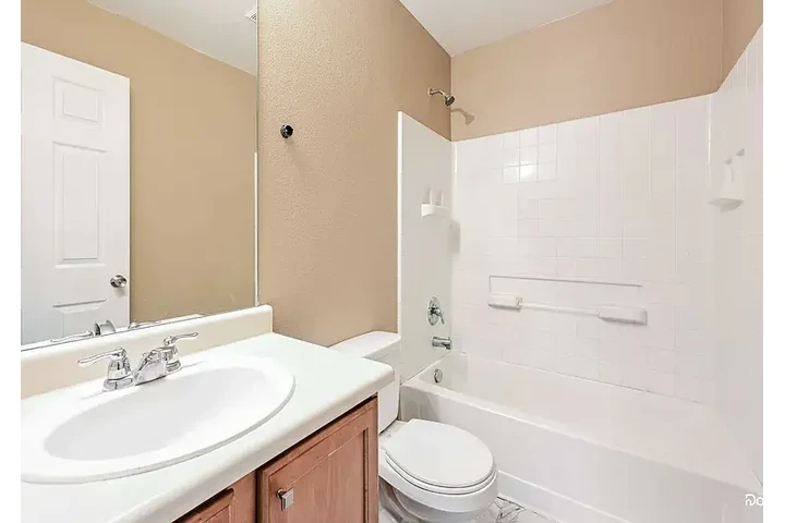 $1580 : HOUSE FOR RENT IN DENVER CO image 7