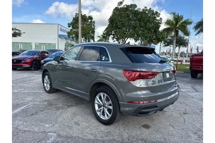 $31988 : Audi Q3 2025 AWD quattro S l image 5