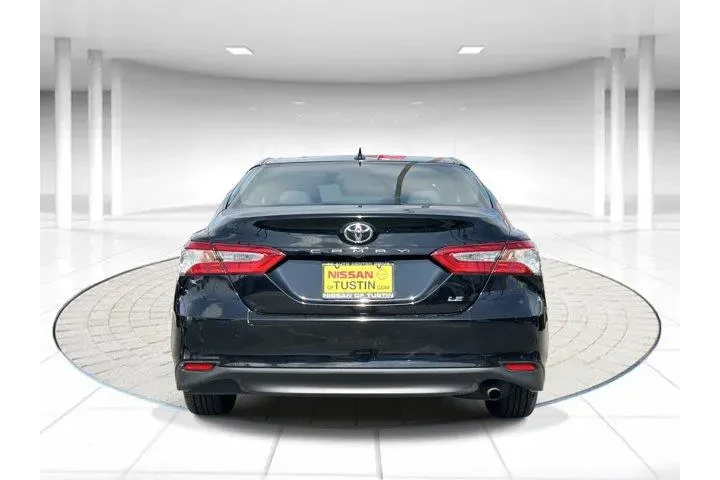 $19999 : Toyota Camry 2019 SE 4dr Sed image 3