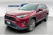 $33991 : Toyota RAV4 2023 AWD XLE Pre thumbnail