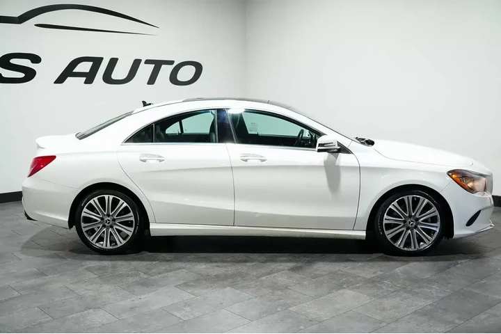$16449 : 2019 CLA 250 Coupe image 7