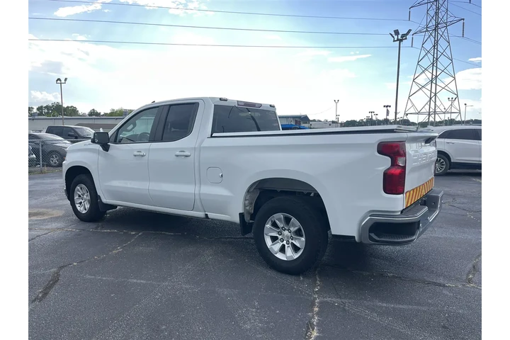 $17995 : 2020 Silverado 1500 LT Double image 3