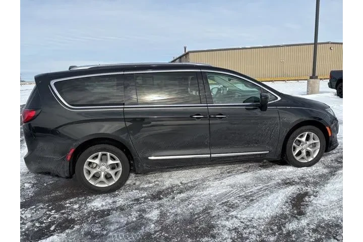 $19367 : Chrysler Pacifica 2019 Touri image 10