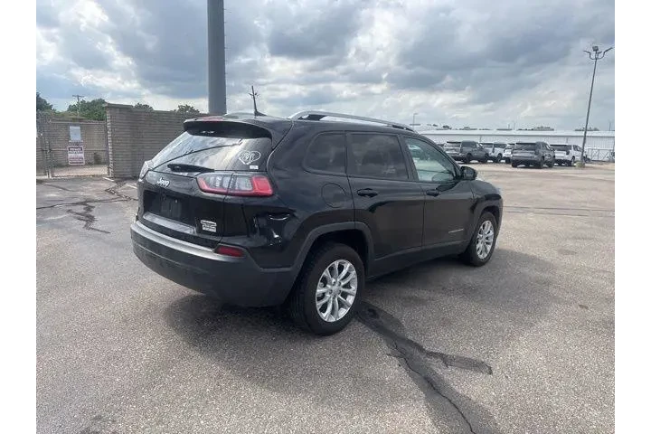 $18982 : Jeep Cherokee 2021 Latitude image 5