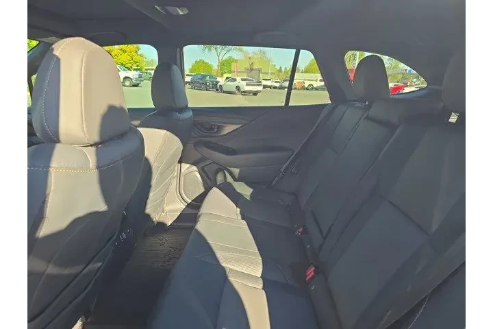 $33995 : Subaru Outback 2023 AWD Wild image 8