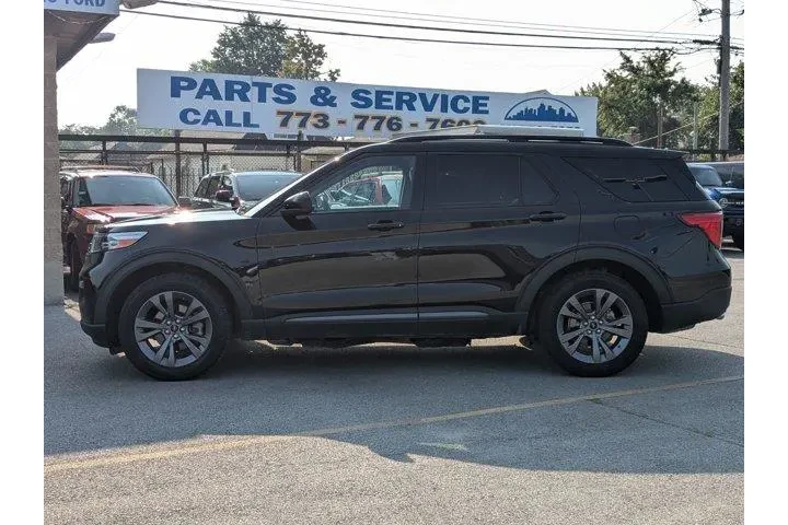 $27397 : Ford Explorer 2022 AWD XLT 4 image 7