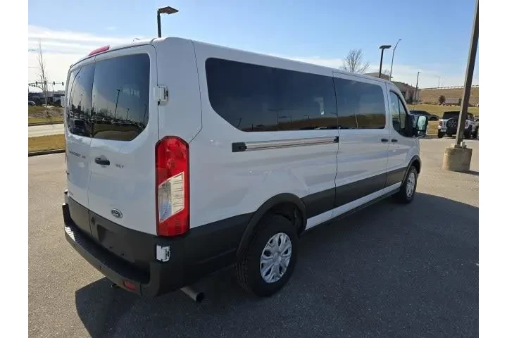 $33900 : Ford Transit 2023 350 XL 3dr image 5