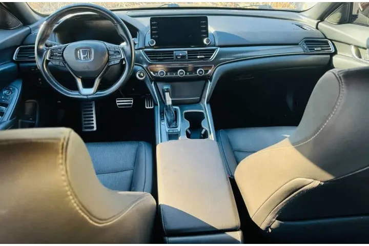 $20000 : 2020 Accord Sport image 5