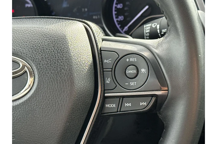 $25580 : Toyota Camry Hybrid 2021 XSE image 10