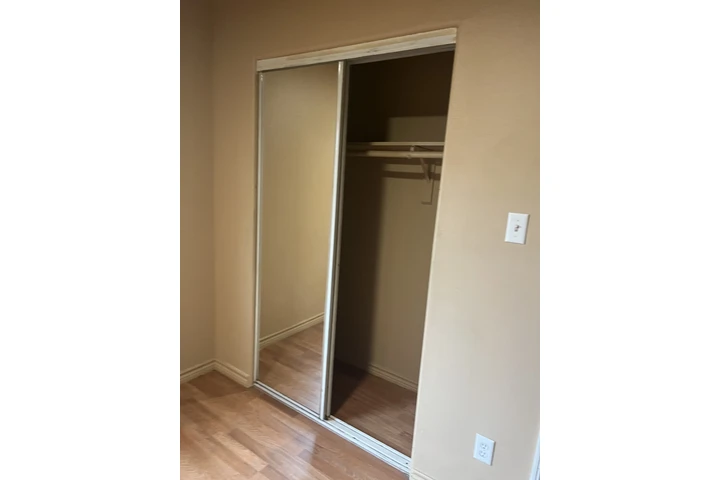 $750 : Se renta cuarto image 5