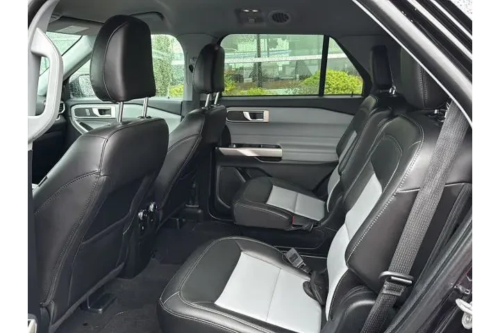 $36950 : Ford Explorer 2024 XLT 4dr S image 9