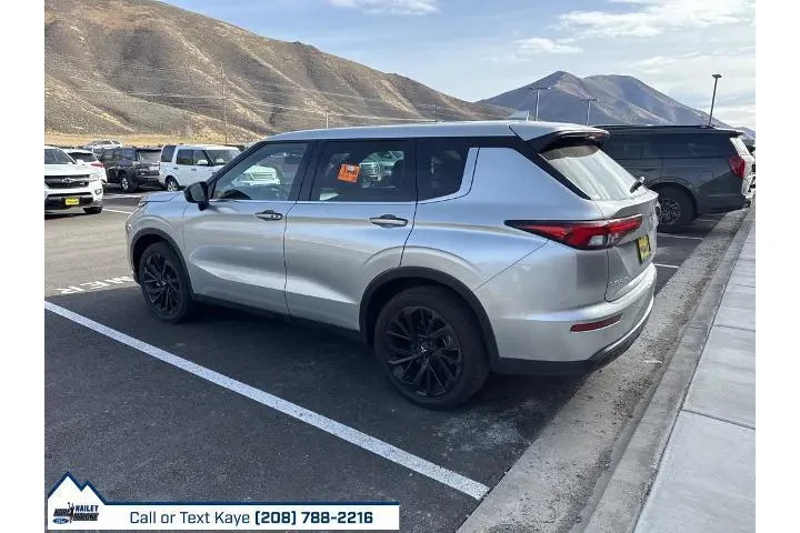 $26995 : Mitsubishi Outlander 2022 AW image 3